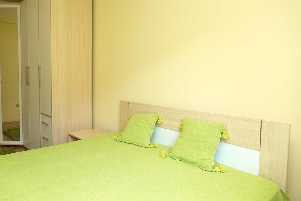 Apartman Ivana Apartamento Novi Sad Exterior foto